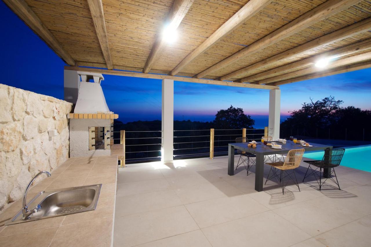 Exclusive Sea View Villa Madelaine Spartia  Exterior photo