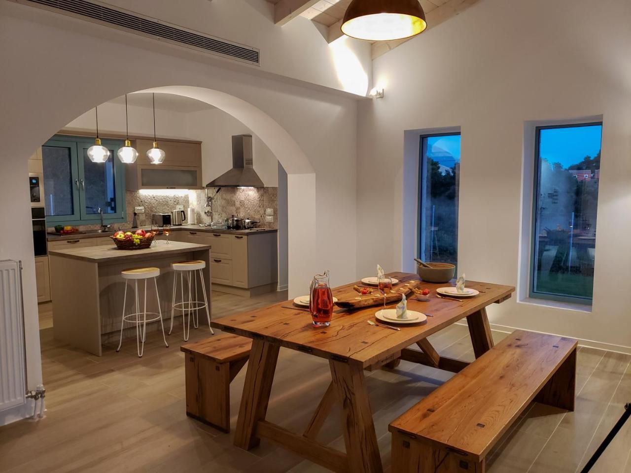Exclusive Sea View Villa Madelaine Spartia  Exterior photo