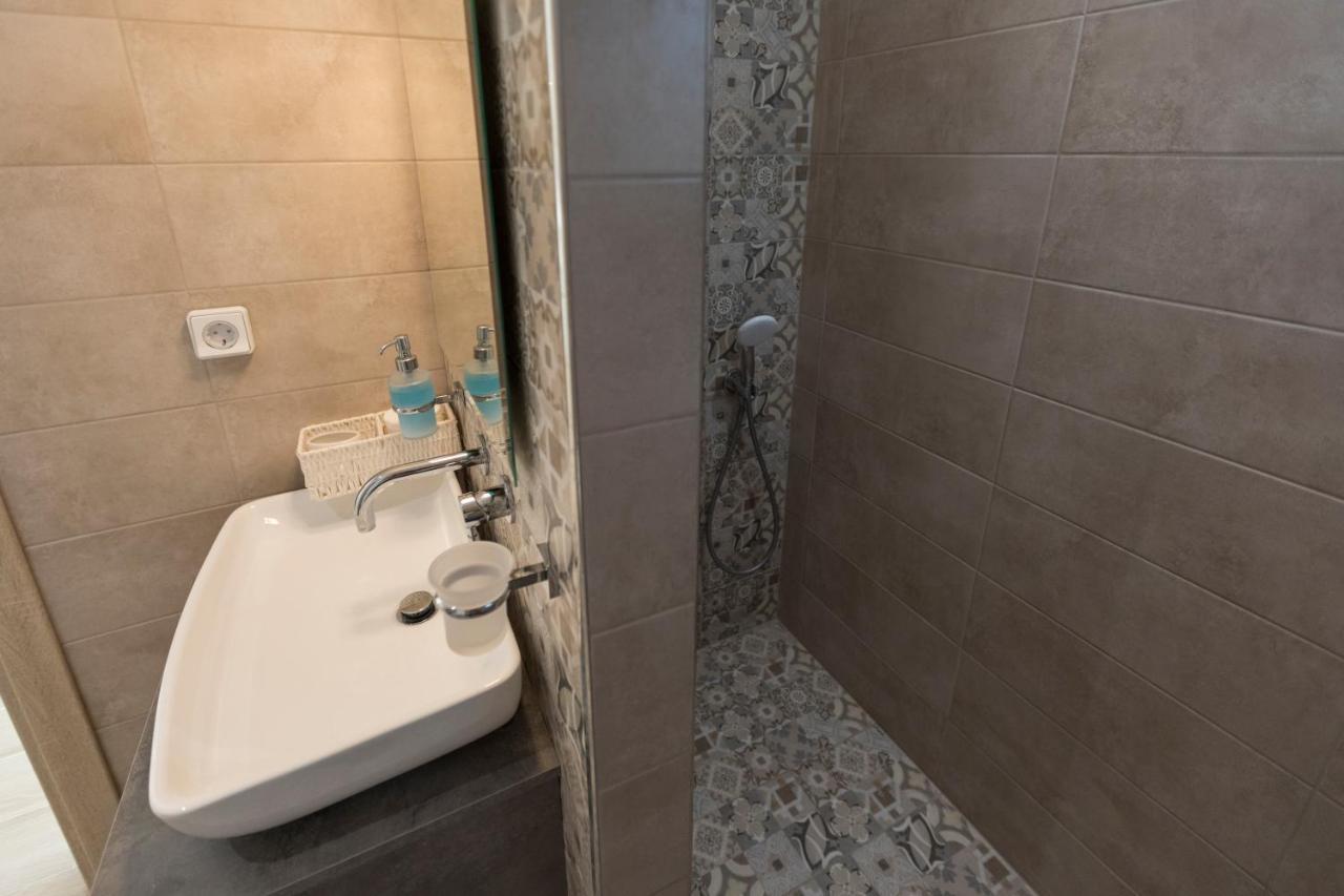 Exclusive Sea View Villa Madelaine Spartia  Exterior photo
